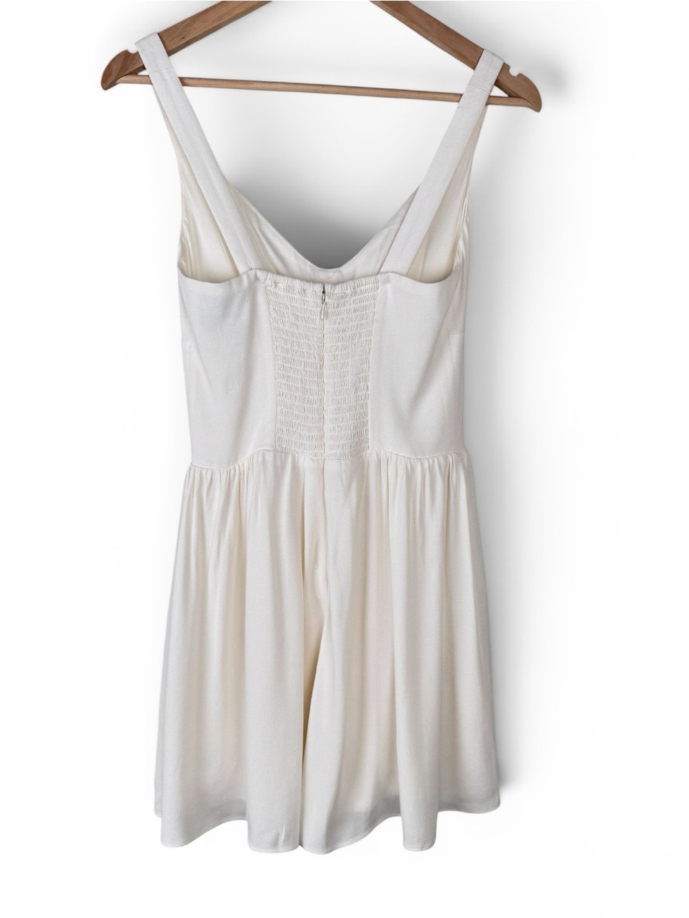 NWOT Reformation Wynn Dress in White, Size 4 - Picture 6 of 9